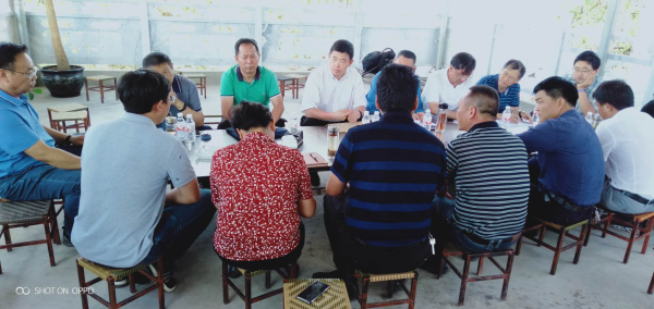 召开院坝协商会.png